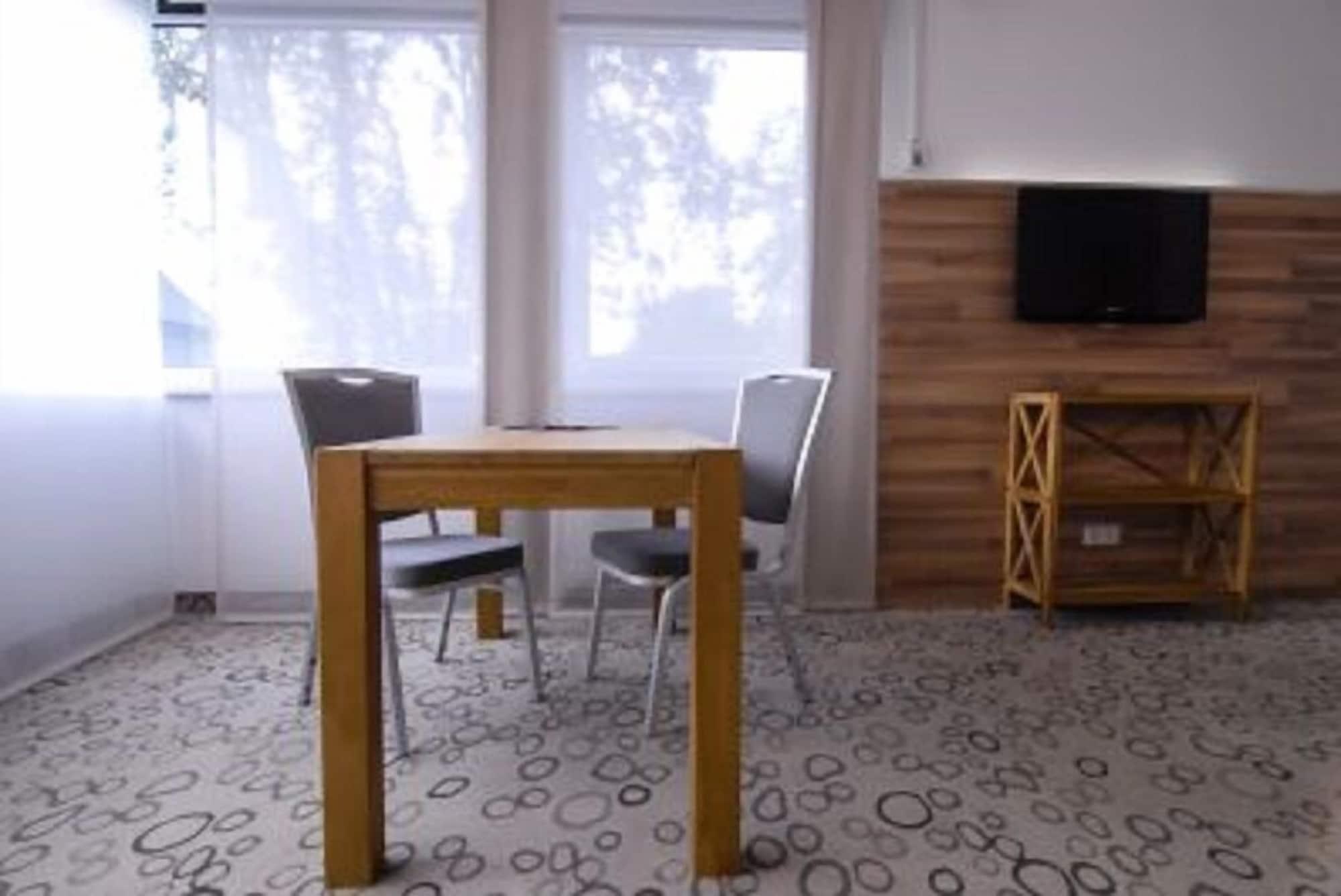 Petul Apart Hotel Am Ruhrbogen 보훔 외부 사진