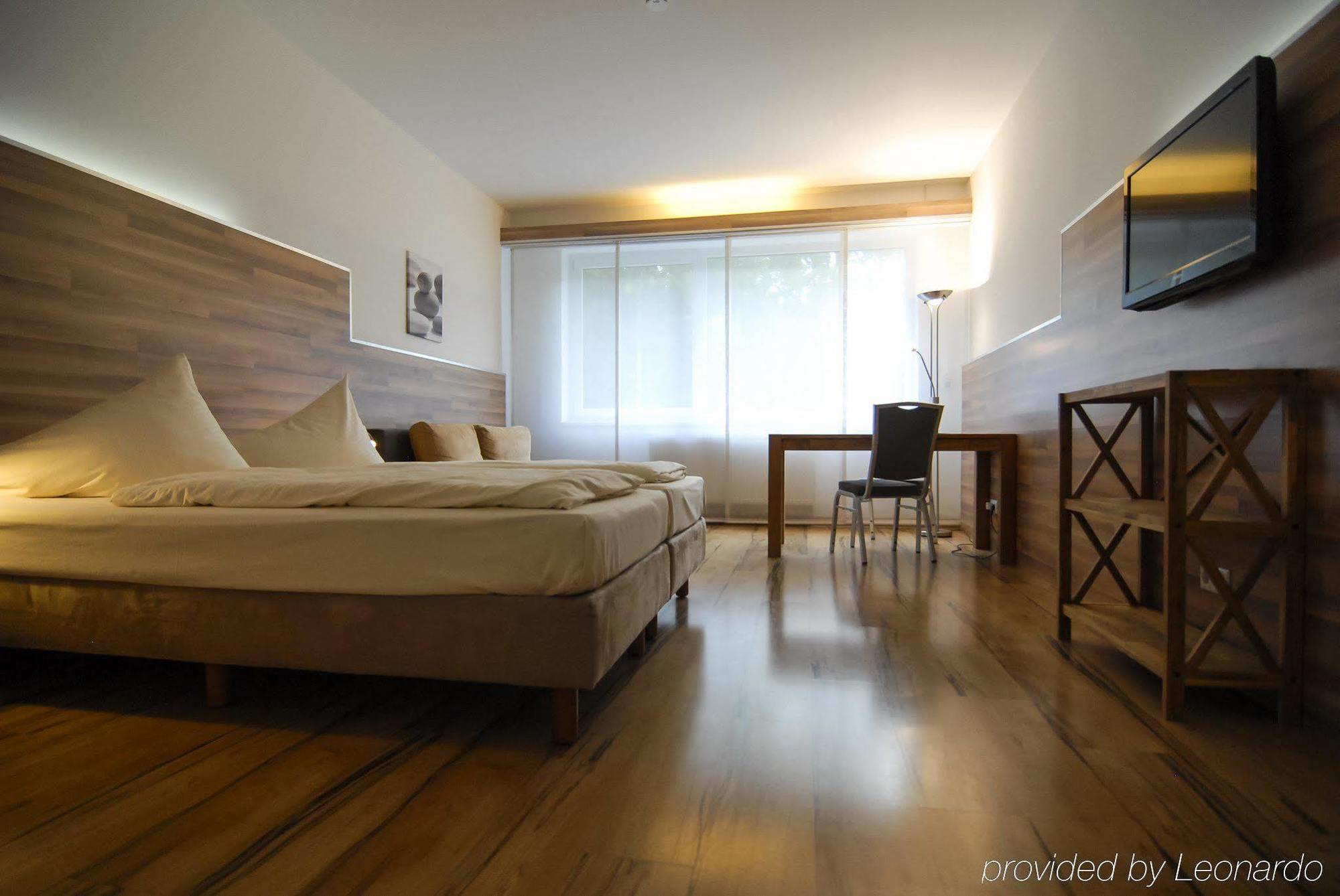 Petul Apart Hotel Am Ruhrbogen 보훔 외부 사진