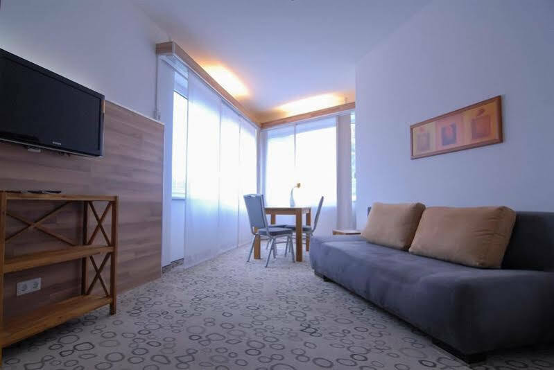 Petul Apart Hotel Am Ruhrbogen 보훔 외부 사진